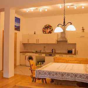 Schone Eigentumswohnung In Der Altstadt Mit Terrasse Apartment Fussen